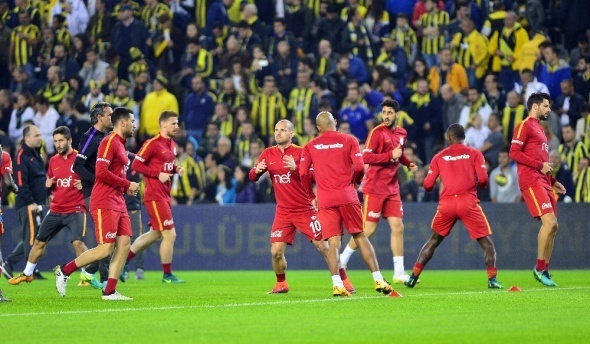 Fenerbahçe Galatasaray derbisinden kareler