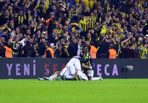Fenerbahçe Galatasaray derbisinden kareler