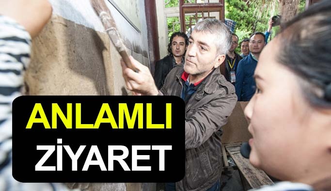 Türk Gazeteciden Anlamlı Ziyaret