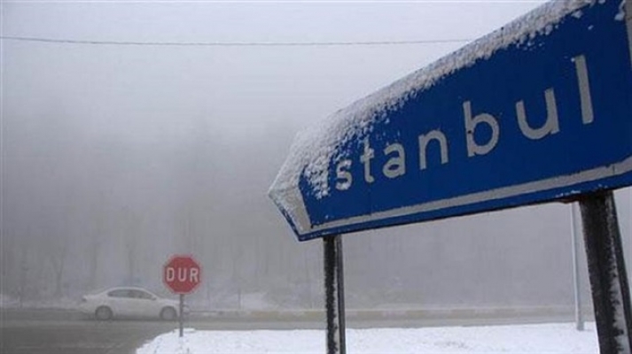 İstanbul Kara Teslim Oluyor