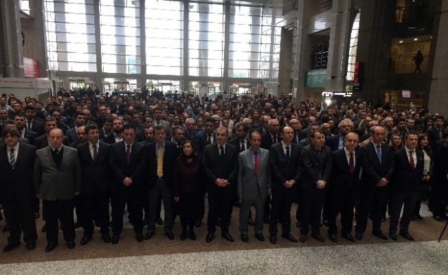 İzmir şehitleri için İstanbul Adliyesinde tören düzenlendi
