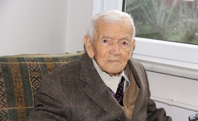 105 yaşındaki emekli istasyon şefi İsmet İnönü ve Atatürk’ü anlattı