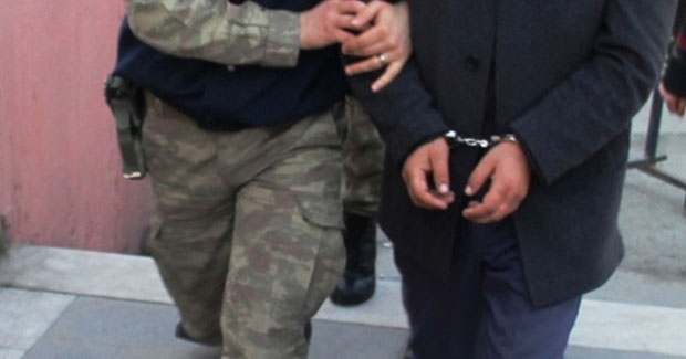 72 asker FETÖ'den tutuklandı
