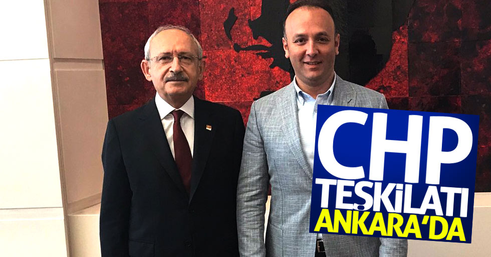 CHP'li Akcagöz referandum raporunu Kemal Kılıçdaroğlu'na verdi