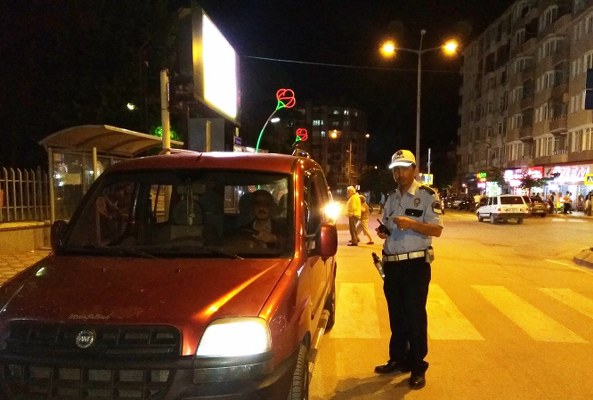 Samsun'da trafik denetimleri yapılıyor