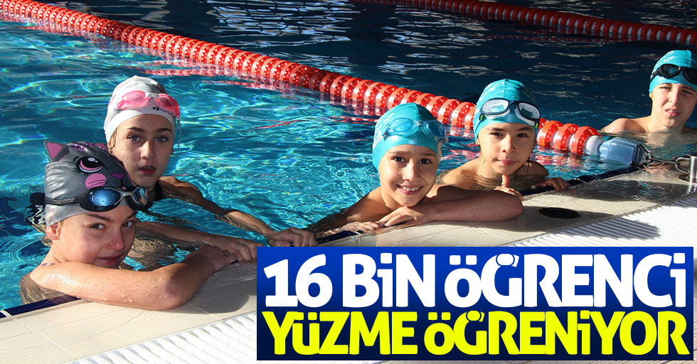 Samsun'da 16 bin öğrenci yüzme öğreniyor