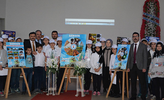 Samsun'da Hepimiz Biriz, Yerli Malı Poster sergisi açıldı