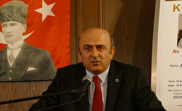 Ömer Faruk Eminağaoğlu CHP Genel Başkan adaylığını açıkladı