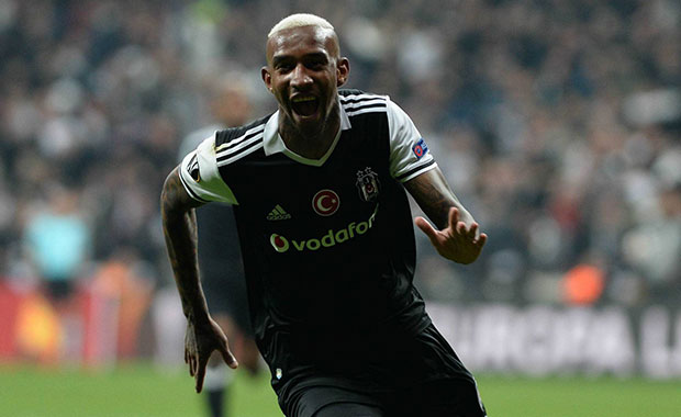 Beşiktaş Bursaspor deplasmanında sahaya çıkıyor