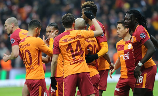 Galatasaray Kasımpaşa deplasmanında sahaya çıkıyor