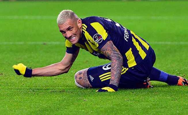 Fenerbahçe Akhisar’a evinde kaybetti