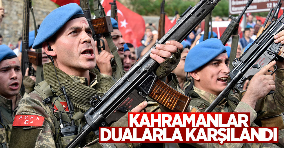 Karadeniz'de PKK'lı teröristleri öldüren askerler dualarla karşılandı