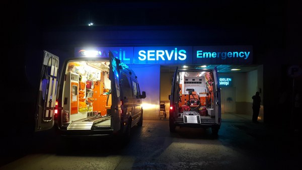 Samsun'da vahşet: Muhtar ağır yaralandı 2 oğlu öldü