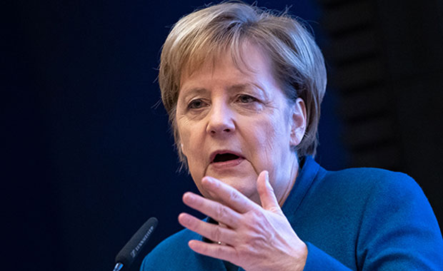Merkel'den flaş Ukranya açıklaması