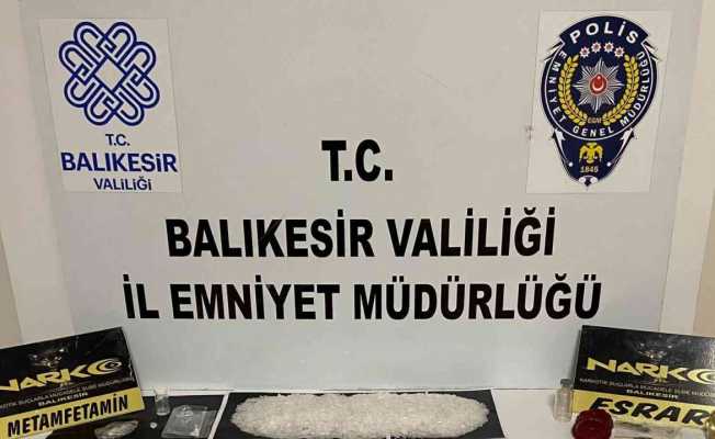 Balıkesir’de uyuşturucu baskınında 13 gözaltı