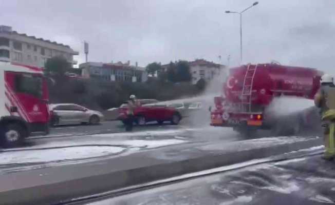 Maltepe’de, İBB’nin atık yağ taşıma tankerinde korkutan yangın