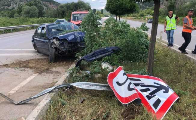 Amasya’da otomobil takla atarak karşı şeride geçti: 1 yaralı
