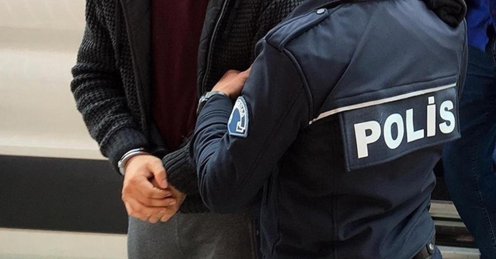 Samsun'da valizinin içinden uyuşturucu çıkan şahıs tutuklandı