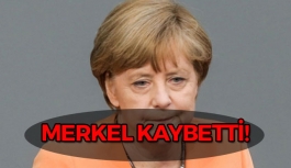 Merkel kaybetti!