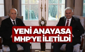 Ak Parti Anayasa Taslağını MHP'ye Yolladı