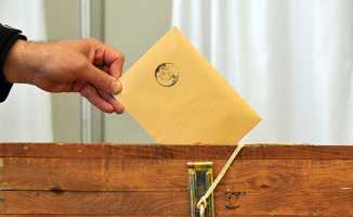 Komşu ülkede referandum oylaması bugün başladı