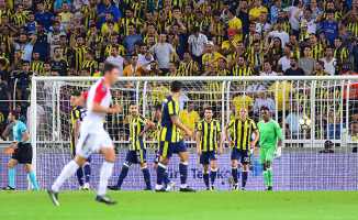 Fenerbahçe UEFA Avrupa Ligi’ne veda etti
