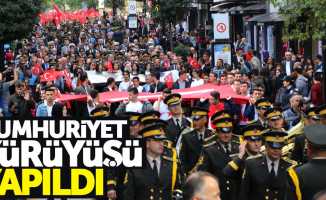 Samsun'da Cumhuriyet Yürüyüşü coşkuyla yapıldı