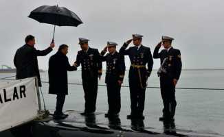 TCG Anafartalar Denizaltısı komutanından ziyaretler