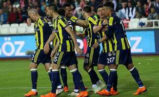 Fenerbahçe Antalyaspor ile karşı karşıya geliyor