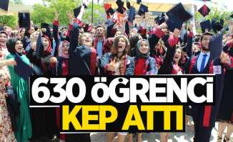 Samsun'da 630 öğrenci kep attı
