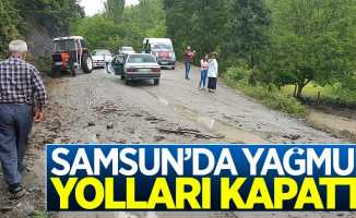 Samsun'da sağanak yağış yolları kapattı