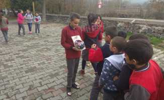 Samsun'da öğrenciler mesir macunuyla tanıştı
