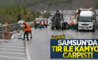 Samsun'da tır kamyonla çarpıştı: 2 yaralı 