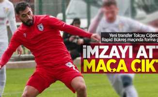 Yeni transfer Tolcay Ciğerci, Rapid Bükreş maçında forma giydi...  İmzayı attı  maça çıktı