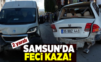 Samsun'da Feci Kaza! Minibüs otomobile çarptı! 2 yaralı