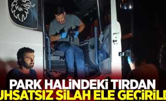 Samsun'da Park Halindekİ Tırdan Ruhsatsız Silah Ele Geçirildi!