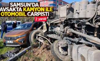 Samsun'da kavşakta kamyon ile otomobil çarpıştı: 2 yaralı