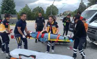 Karaman’da minibüs motosiklete arkadan çarptı: 1 yaralı